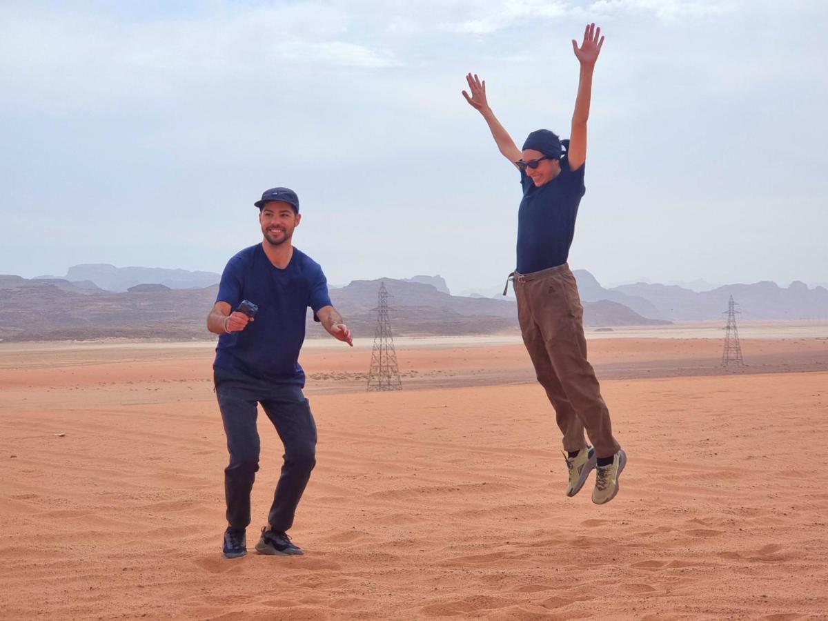 Wadi Rum Hugo Camp Exteriör bild