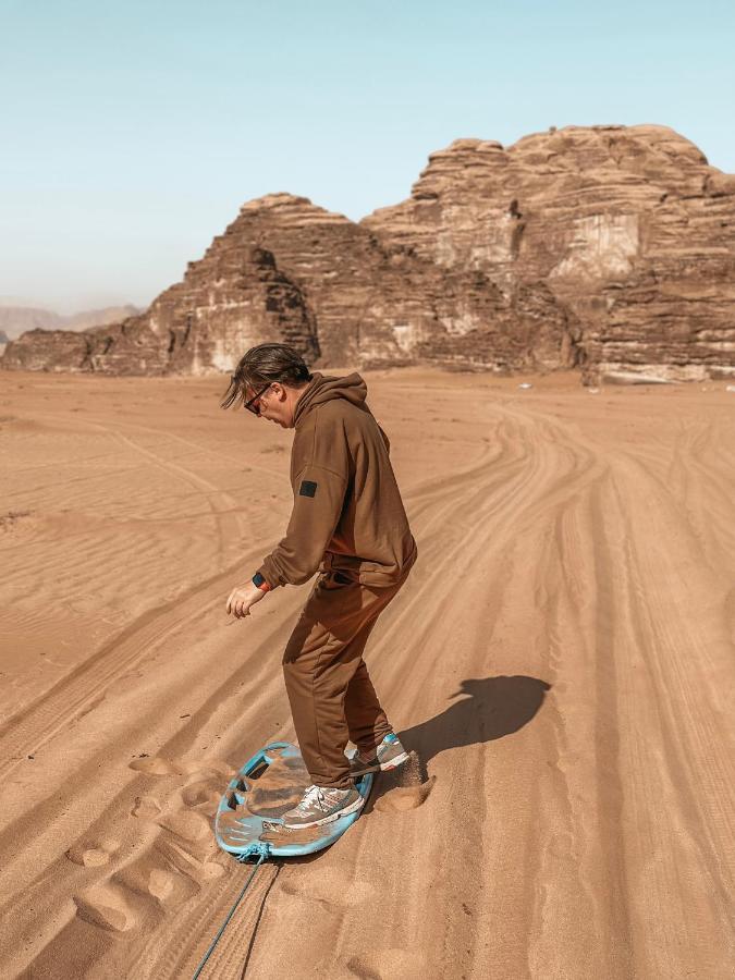 Wadi Rum Hugo Camp Exteriör bild