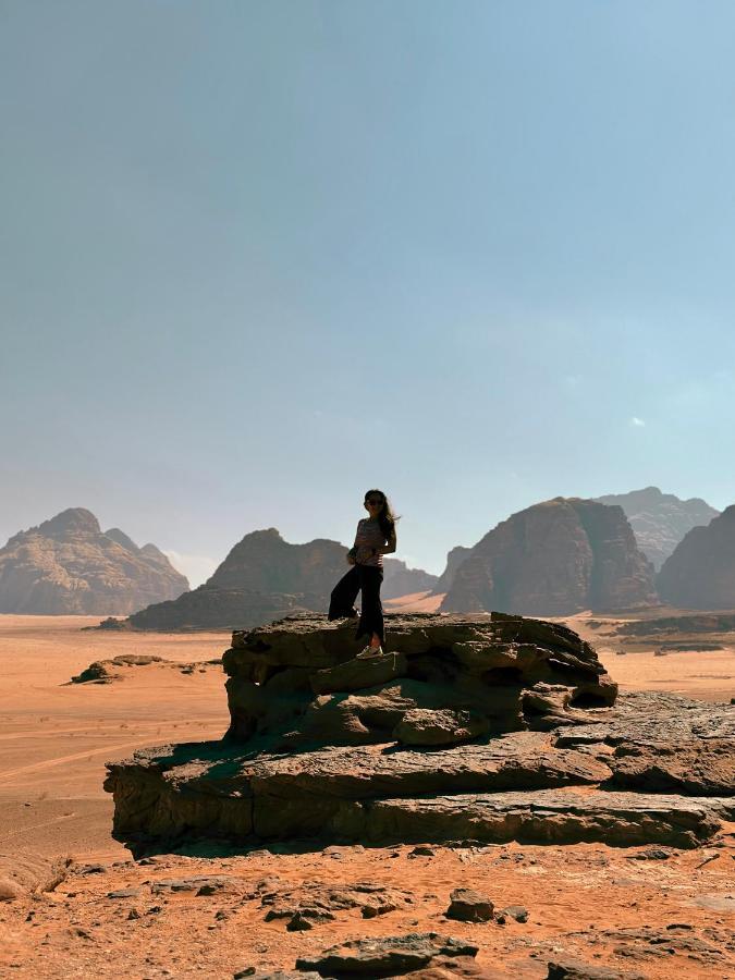 Wadi Rum Hugo Camp Exteriör bild